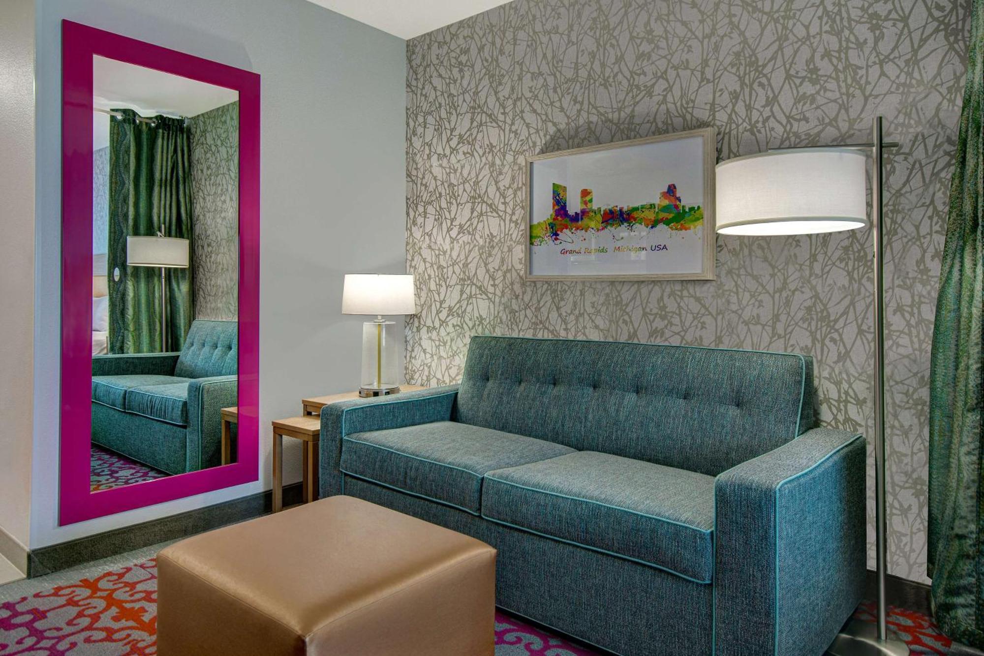 Home2 Suites By Hilton Grand Rapids Airport Kentwood Esterno foto