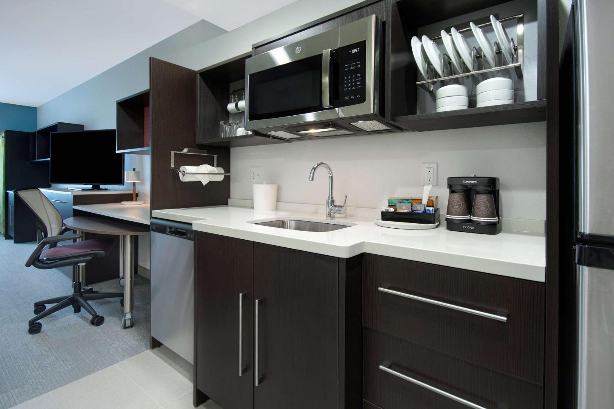 Home2 Suites By Hilton Grand Rapids Airport Kentwood Esterno foto