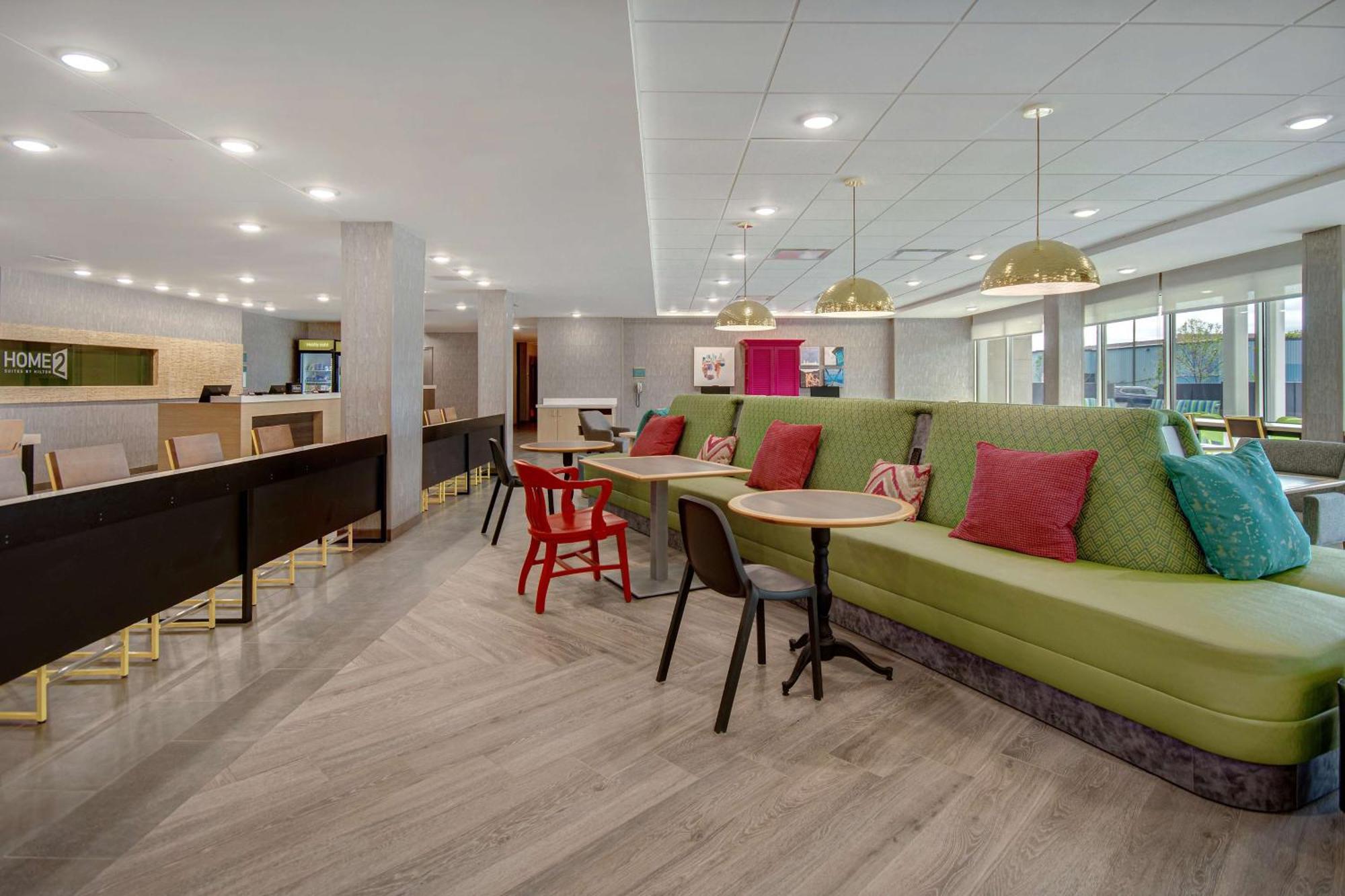 Home2 Suites By Hilton Grand Rapids Airport Kentwood Esterno foto
